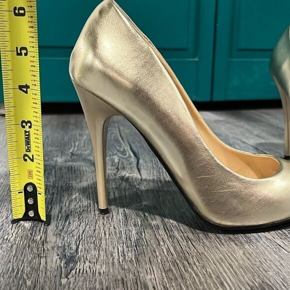 Diba Gold Stiletto Heels 7M - Picture 7 of 7